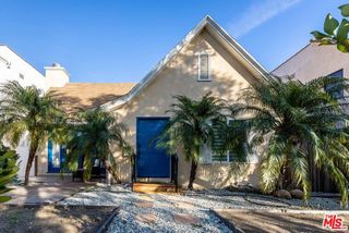 1112 S Highland Avenue, Los Angeles, CA 90019