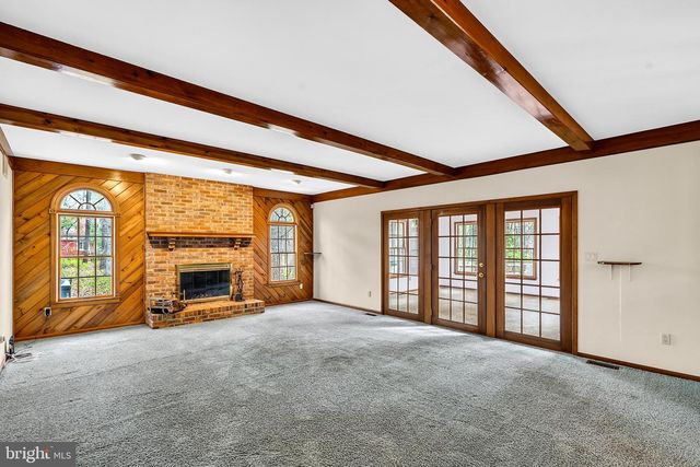 581 MCKENDIMEN RD, Medford, NJ 08055