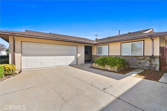 4880 Hazelnut Ave, Seal Beach, CA 90740