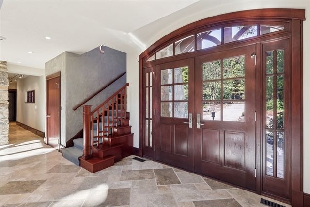2330 S Ridge Drive, Hidden Valley, PA 15502