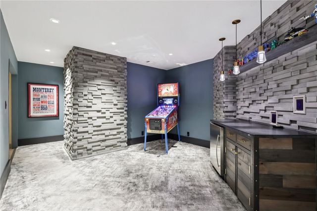2330 S Ridge Drive, Hidden Valley, PA 15502