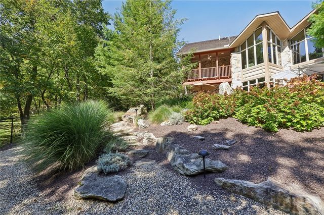 2330 S Ridge Drive, Hidden Valley, PA 15502