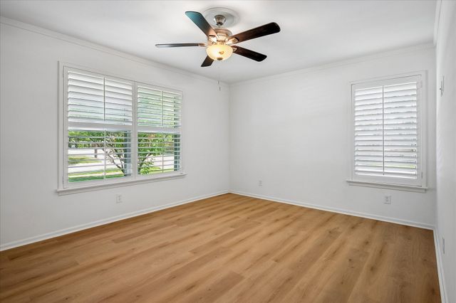 11070 Delford Circle, Dallas, TX 75228