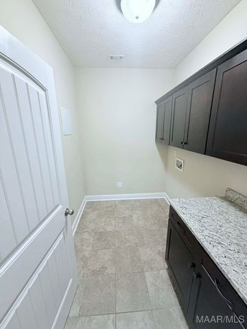 1408 Prairie Oak Drive, Montgomery, AL 36117