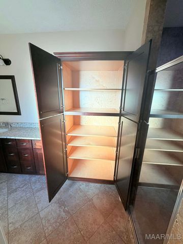 1408 Prairie Oak Drive, Montgomery, AL 36117