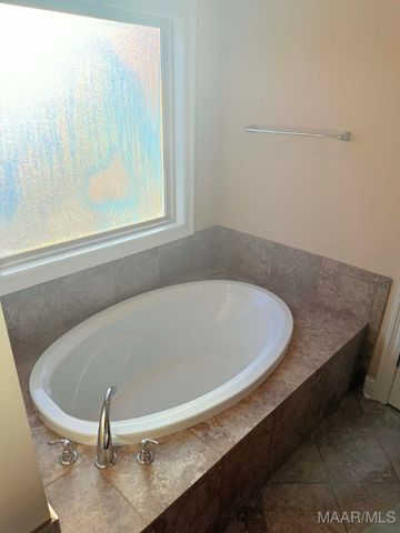 1408 Prairie Oak Drive, Montgomery, AL 36117