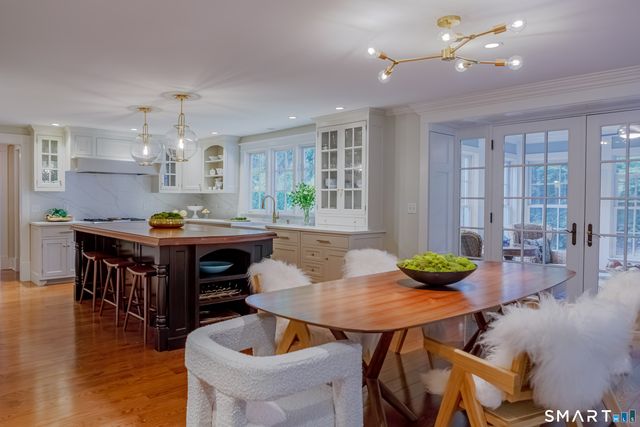 30 Saint Johns Place, Westport, CT 06880