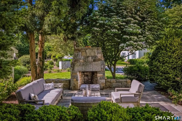30 Saint Johns Place, Westport, CT 06880