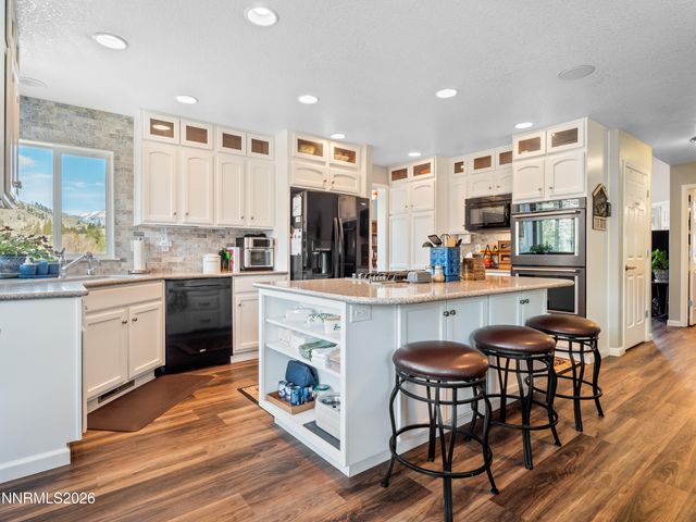 3628 Lakeview Road, Carson City, NV 89703