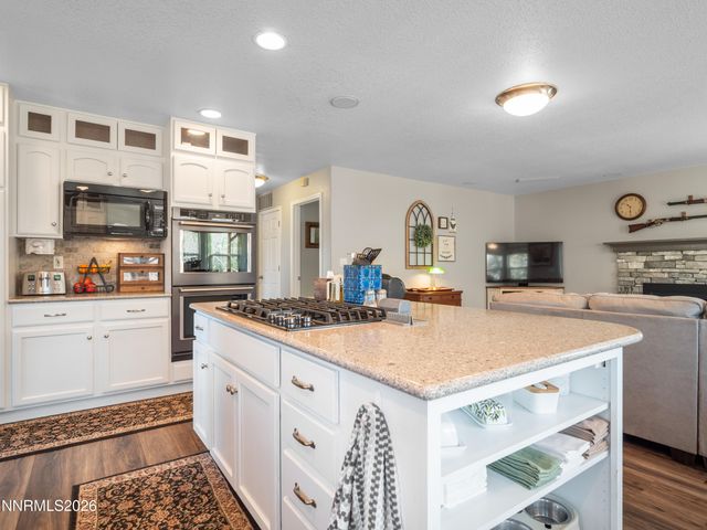 3628 Lakeview Road, Carson City, NV 89703