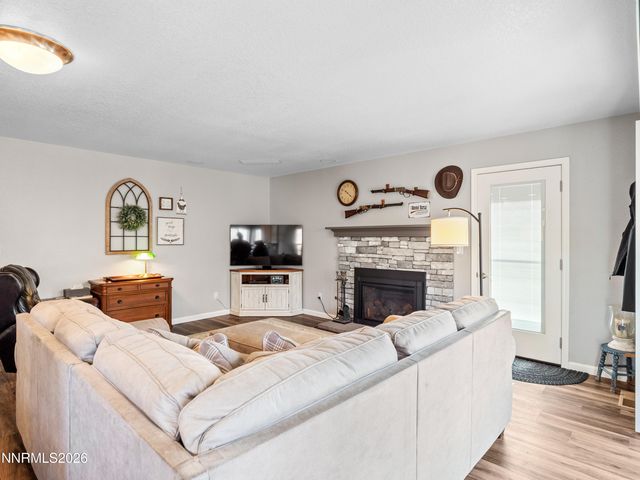 3628 Lakeview Road, Carson City, NV 89703