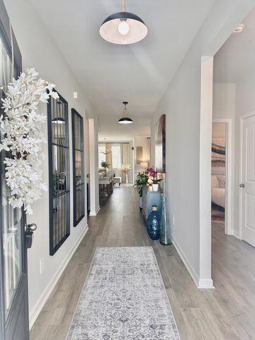 6887 Japonica Ln, White House, TN 37188
