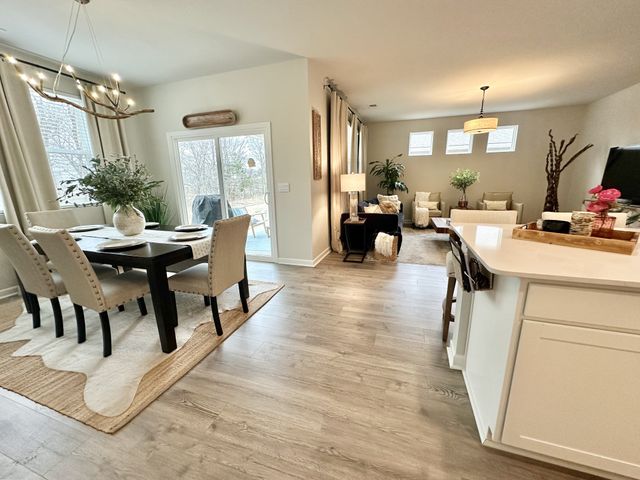6887 Japonica Ln, White House, TN 37188