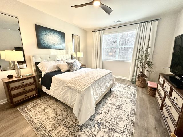 6887 Japonica Ln, White House, TN 37188