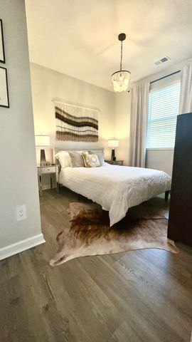6887 Japonica Ln, White House, TN 37188