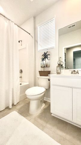 6887 Japonica Ln, White House, TN 37188