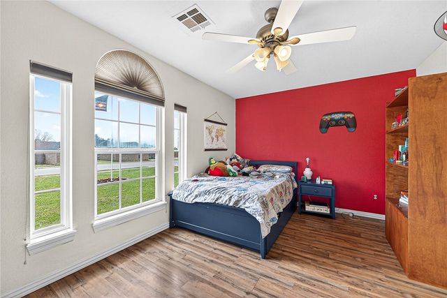 551 Steepro Drive, Centerton, AR 72719