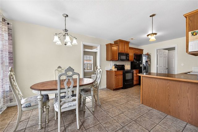 551 Steepro Drive, Centerton, AR 72719