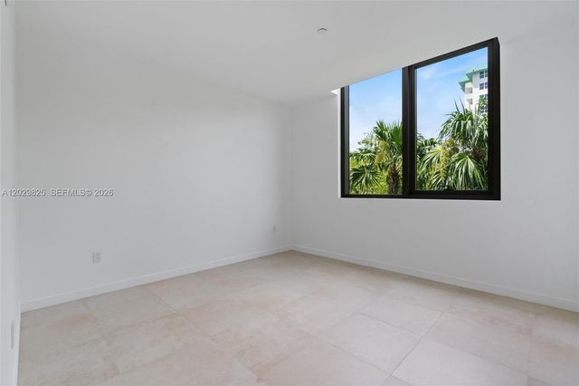 1135 103rd St 203, Bay Harbor Islands, FL 33154