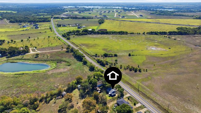 2605 Howard Road, Waxahachie, TX 75165