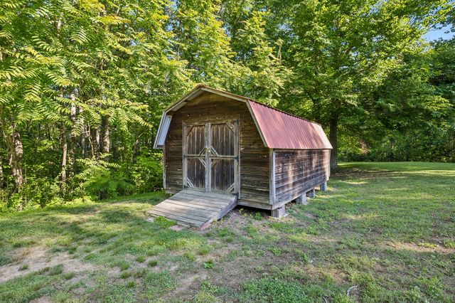 4024 Williamsport Pike, Williamsport, TN 38487