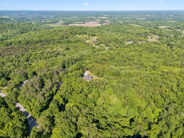 4024 Williamsport Pike, Williamsport, TN 38487