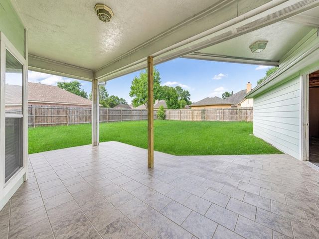 757 Forest Lane Drive, Conroe, TX 77302