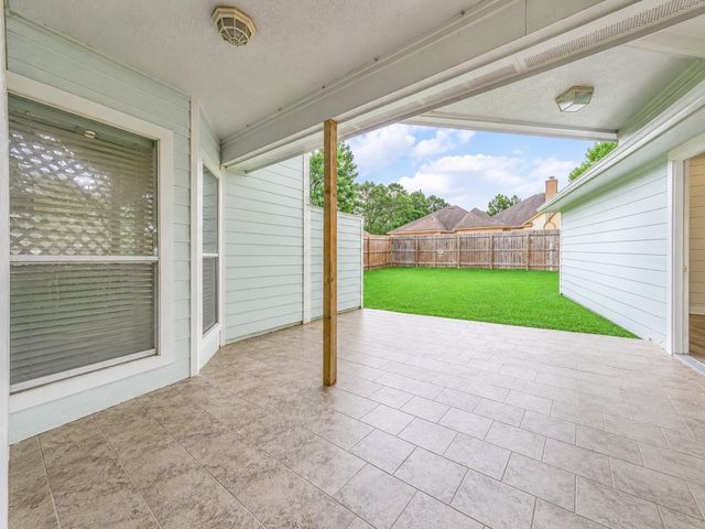 757 Forest Lane Drive, Conroe, TX 77302