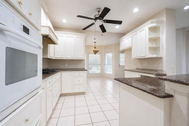757 Forest Lane Drive, Conroe, TX 77302