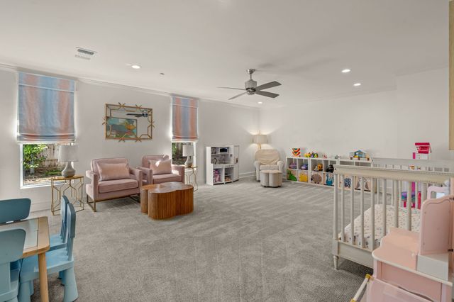 5849 Merrymount Road, Westover Hills, TX 76107