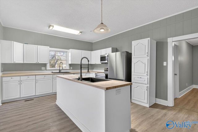 3140 Maysville Road, Huntsville, AL 35811