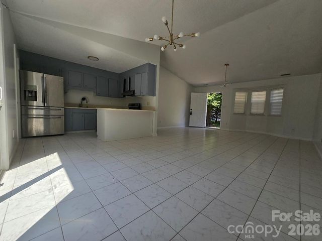 2601 Briar Trail Court, Matthews, NC 28104