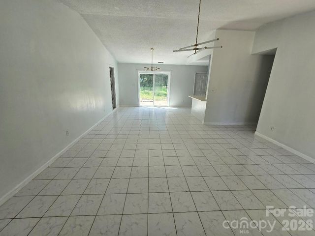 2601 Briar Trail Court, Matthews, NC 28104