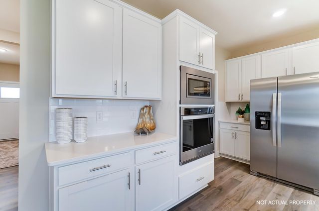 2741 Carrowmore Court, Delaware, OH 43015