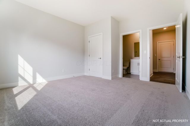 2741 Carrowmore Court, Delaware, OH 43015