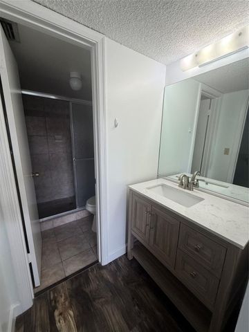 2730 Forest Hills Boulevard 204, Coral Springs, FL 33065