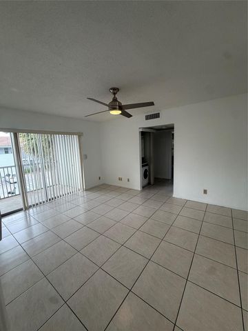 2730 Forest Hills Boulevard 204, Coral Springs, FL 33065