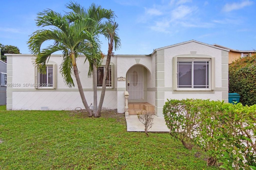 Image 1 of property listing at 830 NW 74th St, Miami, FL 33150