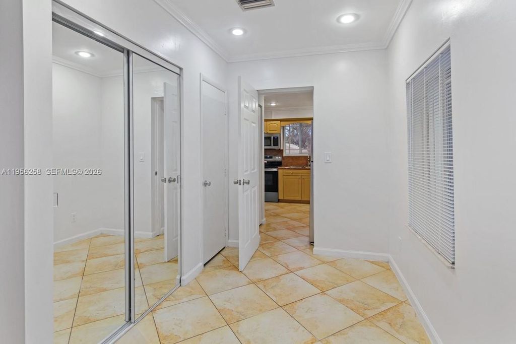 Image 15 of property listing at 830 NW 74th St, Miami, FL 33150