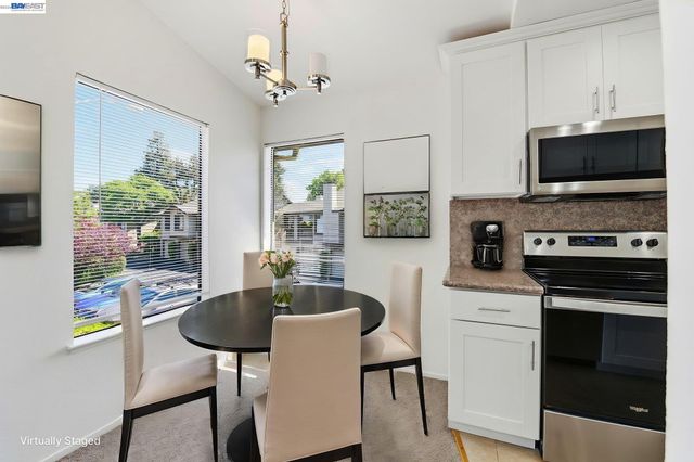 935 Cherry Glen Cir 219, Fremont, CA 94536