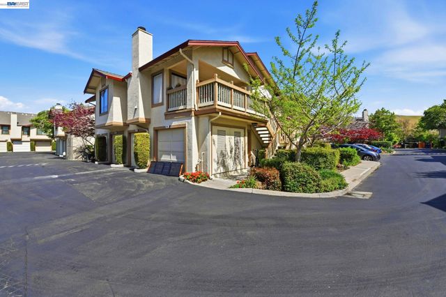 935 Cherry Glen Cir 219, Fremont, CA 94536