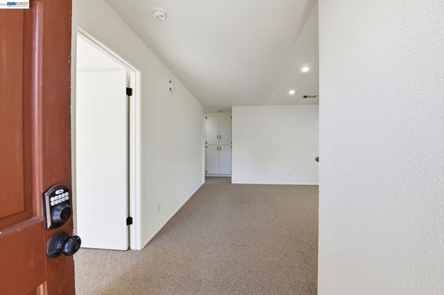 935 Cherry Glen Cir 219, Fremont, CA 94536