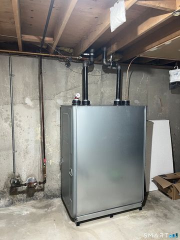 151 Fans Rock Road, Hamden, CT 06518