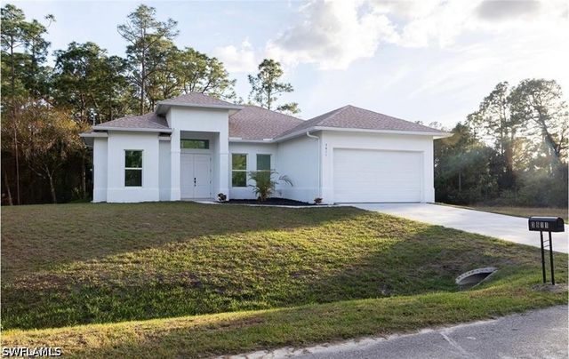 3611 56th ST W, Lehigh Acres, FL 33971