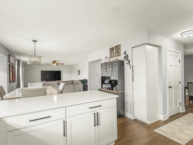 7218 Salzbrenner Lane, Machesney Park, IL 61115