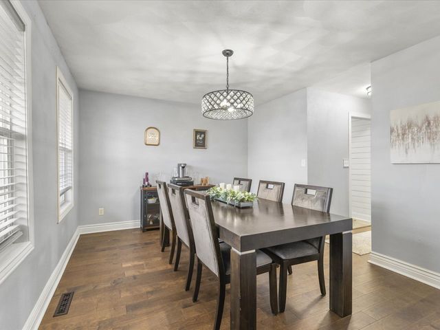 7218 Salzbrenner Lane, Machesney Park, IL 61115