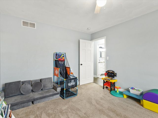 7218 Salzbrenner Lane, Machesney Park, IL 61115