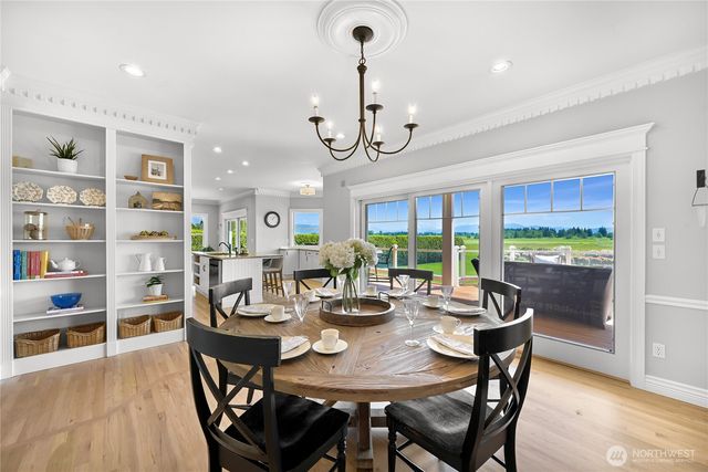 359 E Wiser Lake Road, Lynden, WA 98264
