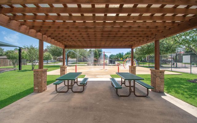 6105 Moody Pines Court, Kingwood, TX 77345