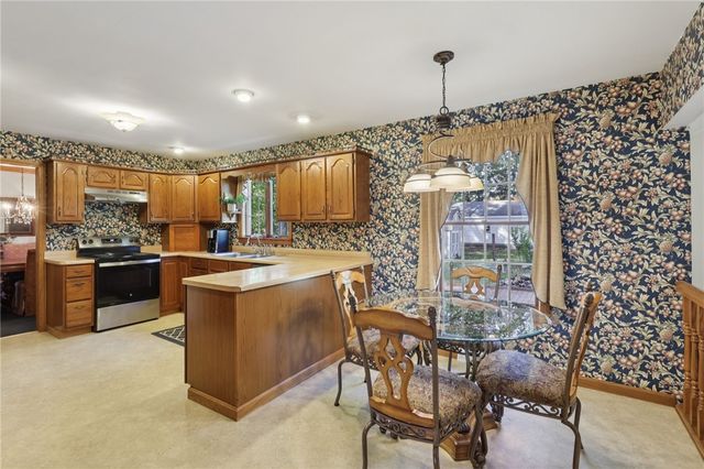 4302 Mitchell Rd, Neshannock Twp, PA 16105